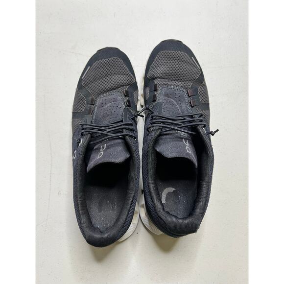 ON Cloud 5 Running Shoes Women's Size US 7.5 Black - running - gym - workout - Picture 5 of 9